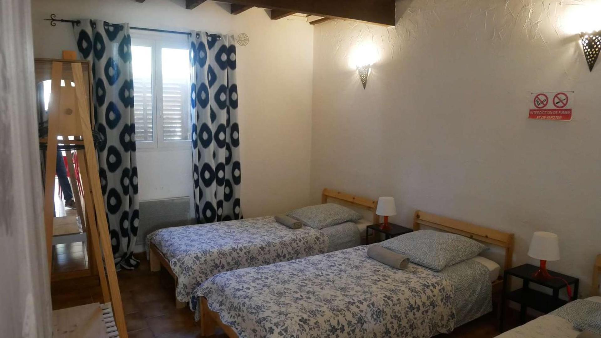 Mas Maurane - Le Bougainvillier Aux Portes D'Arles Apartment Tarascon Exterior photo
